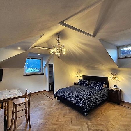 Residenza Laurum Mandello del Lario Exteriör bild