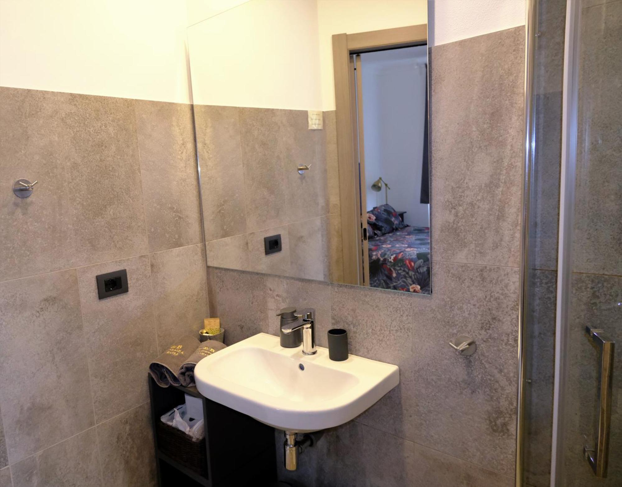 Residenza Laurum Mandello del Lario Exteriör bild