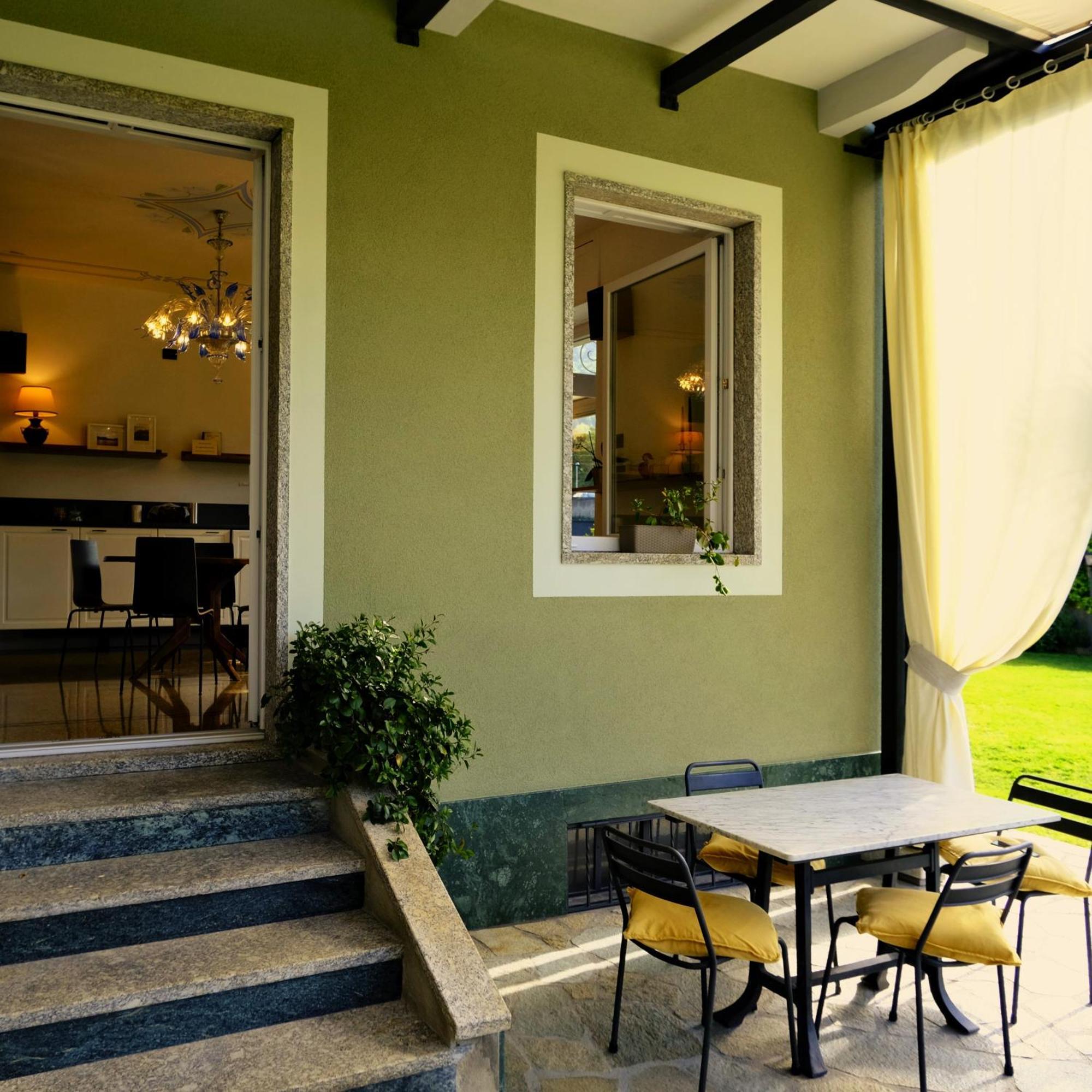 Residenza Laurum Mandello del Lario Exteriör bild
